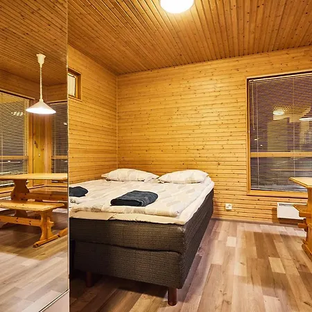 Heinolan Heinaesaari - And Heinola