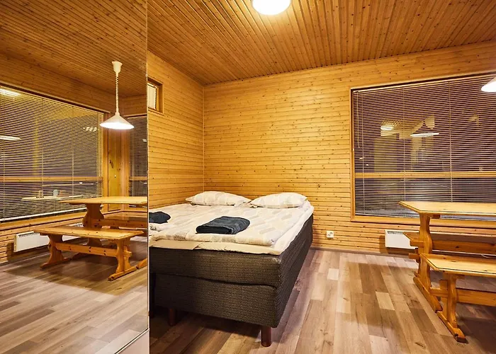 Heinolan Heinaesaari - And Heinola